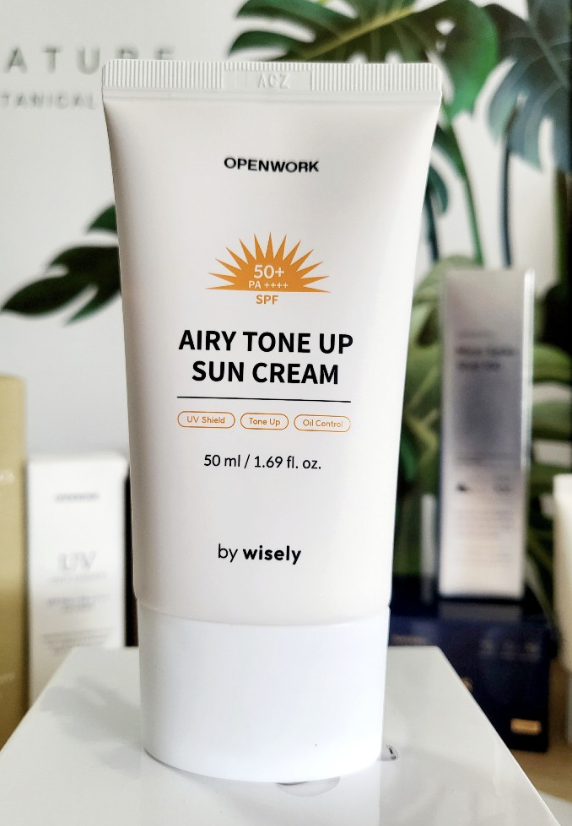 Airy Tone-up quyosh kremi